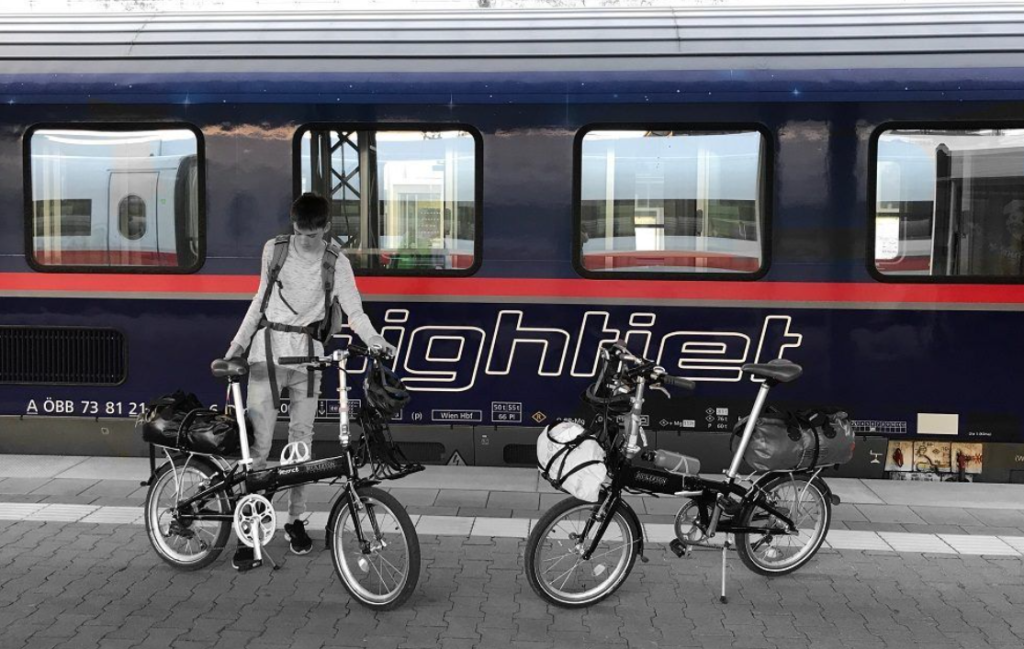 通過算 動く人や自転車 のすれ違いをイメージ化 公務員試験spi
